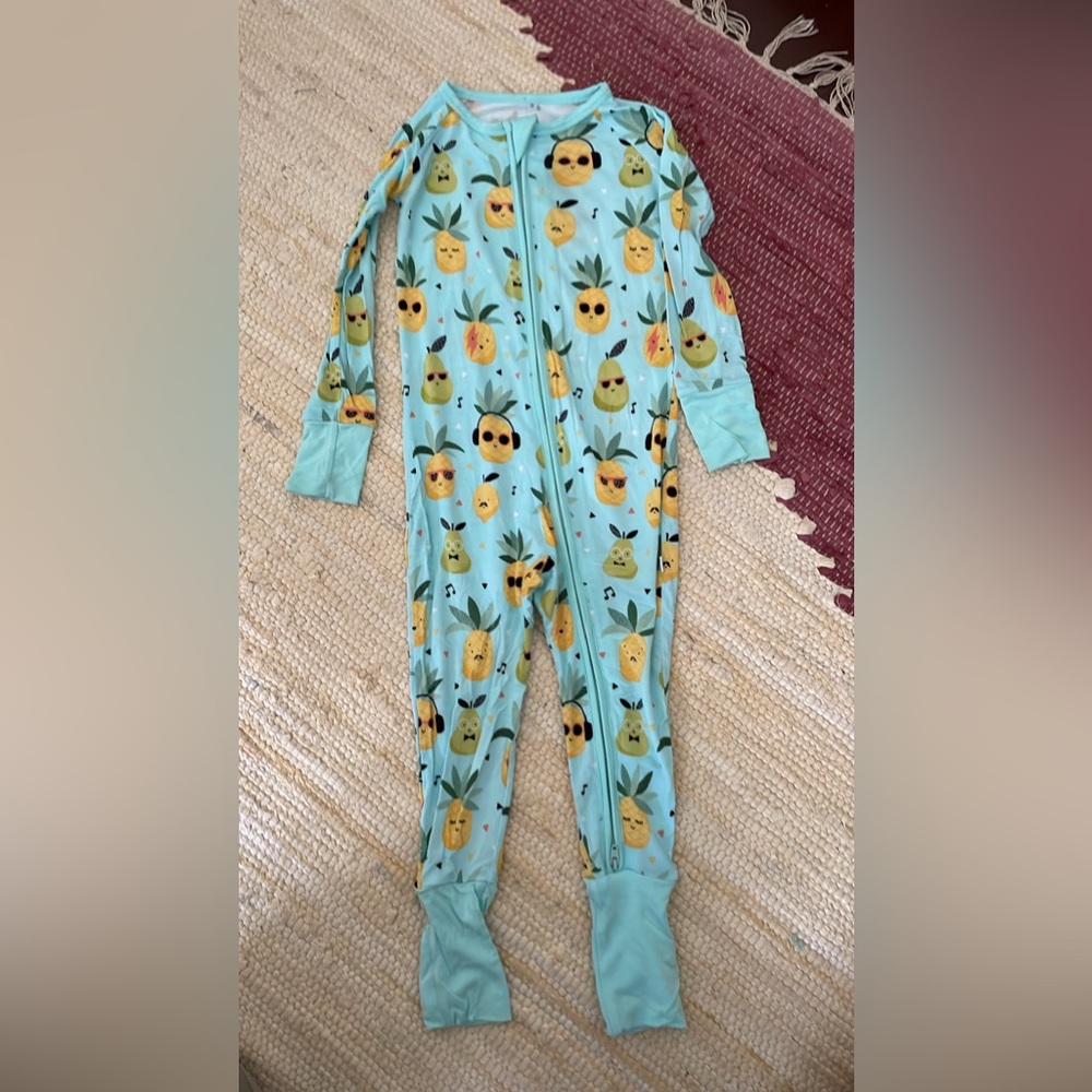 little sleepies pineapple zippy